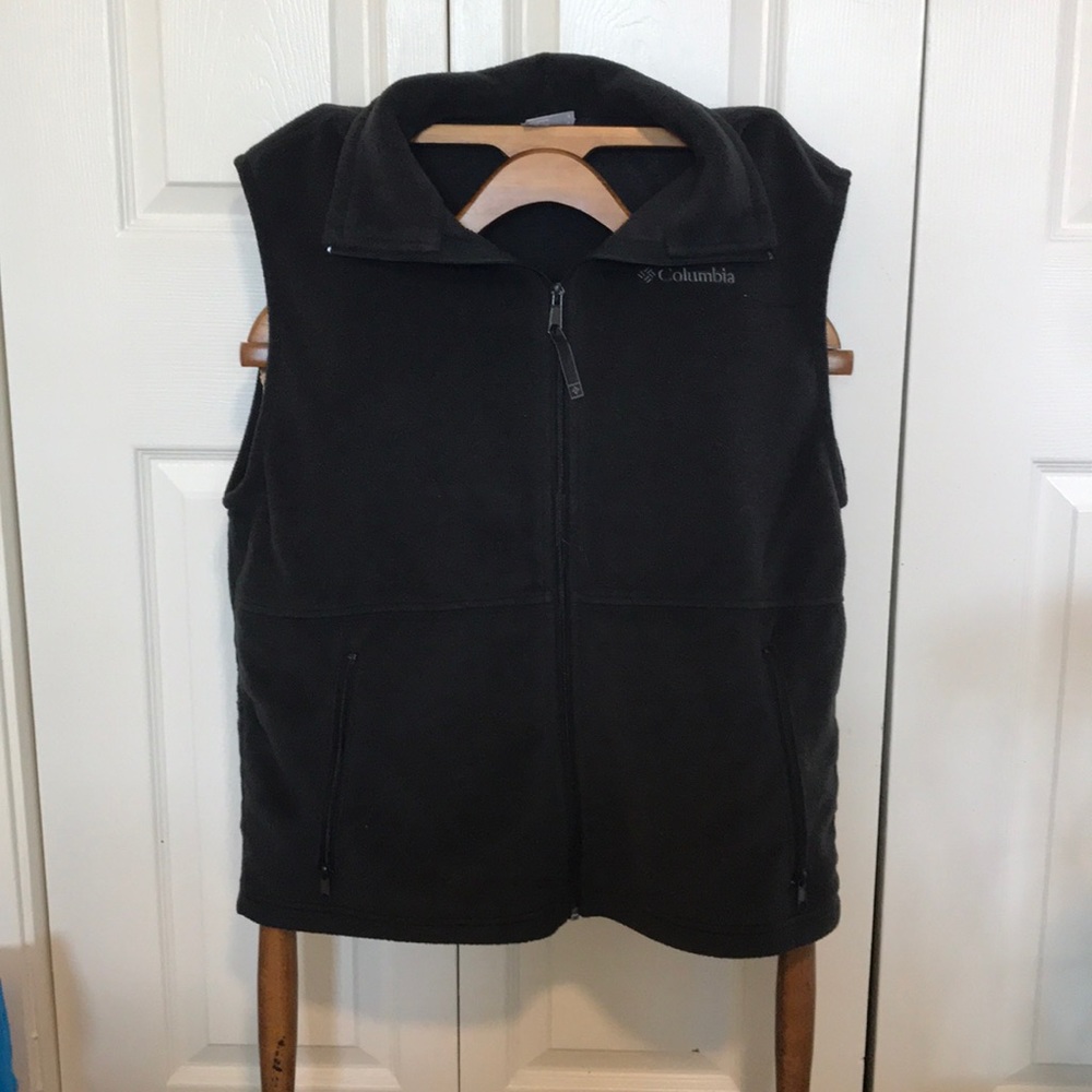 Columbia fleece vest